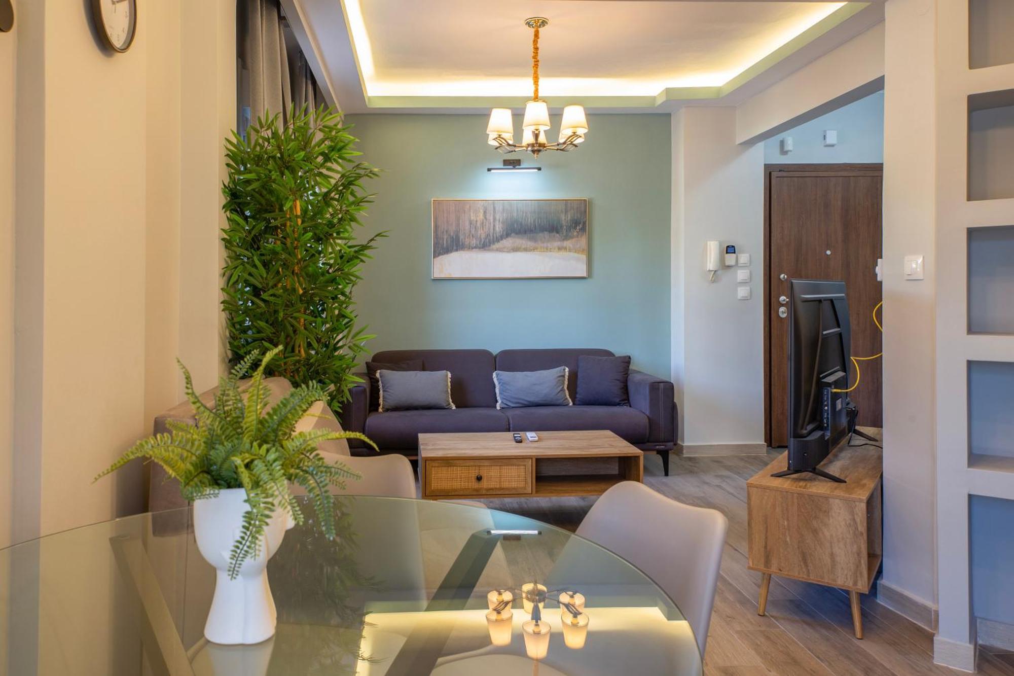 Spacetwo "Downtown Chill" By #Gimispace Lux Apt Солун Екстериор снимка
